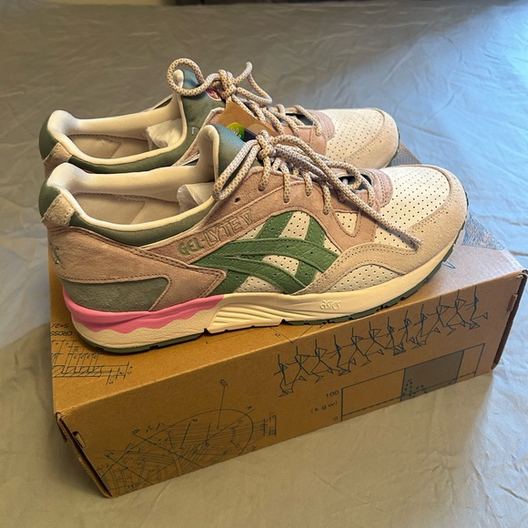 ASICS Gel-Lyte V Spring in Japan Pink - Picture 3 of 6